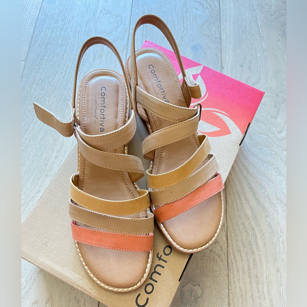 Comfortiva Ballina Sandals Womens 8.5 Wide New In Box